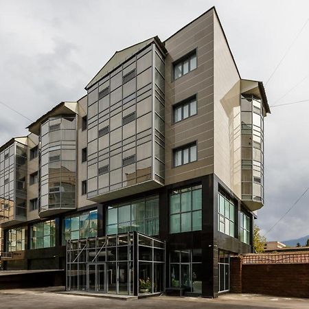 Shera Park Boutique Hotel Алматы Экстерьер фото