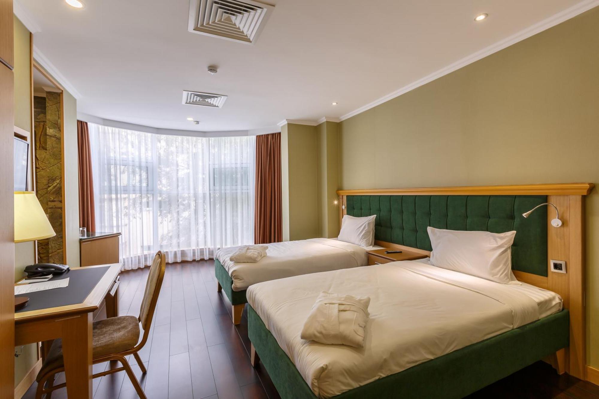 Shera Park Boutique Hotel Алматы Экстерьер фото